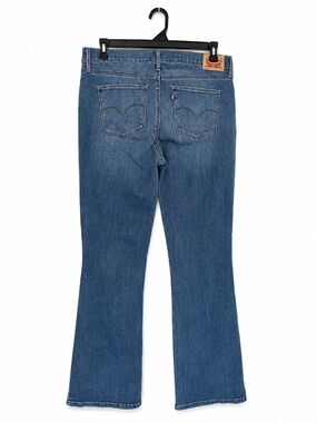 Levi’s Women’s Slimming Boot Cut Jeans – Size 16 – Like New Condition